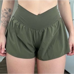Green AERIE Flowy Workout Shorts, Built in shorts, pockets